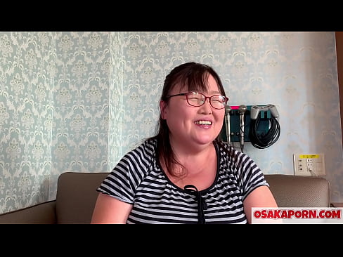 ❤️ Une grosse maman japonaise montre ses énormes seins et profite d'un sex toy. Une maman asiatique de 51 ans parle de son expérience sexuelle. Yukiko 1 OSAKAPORN grosse milf ❌ Super sexe at us