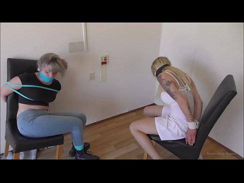 ❤️ Dépendante / attachée et bâillonnée / demoiselle en détresse ❌ Super sexe at us