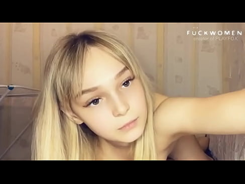 ❤️ Une écolière insatiable fait une fellation à sa camarade de classe. ❌ Super sexe at us